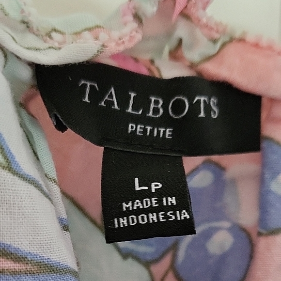Talbots Women’s Medium Sleeveless Floral Blouse – Pink & Blue Tropical Print - Picture 3 of 11